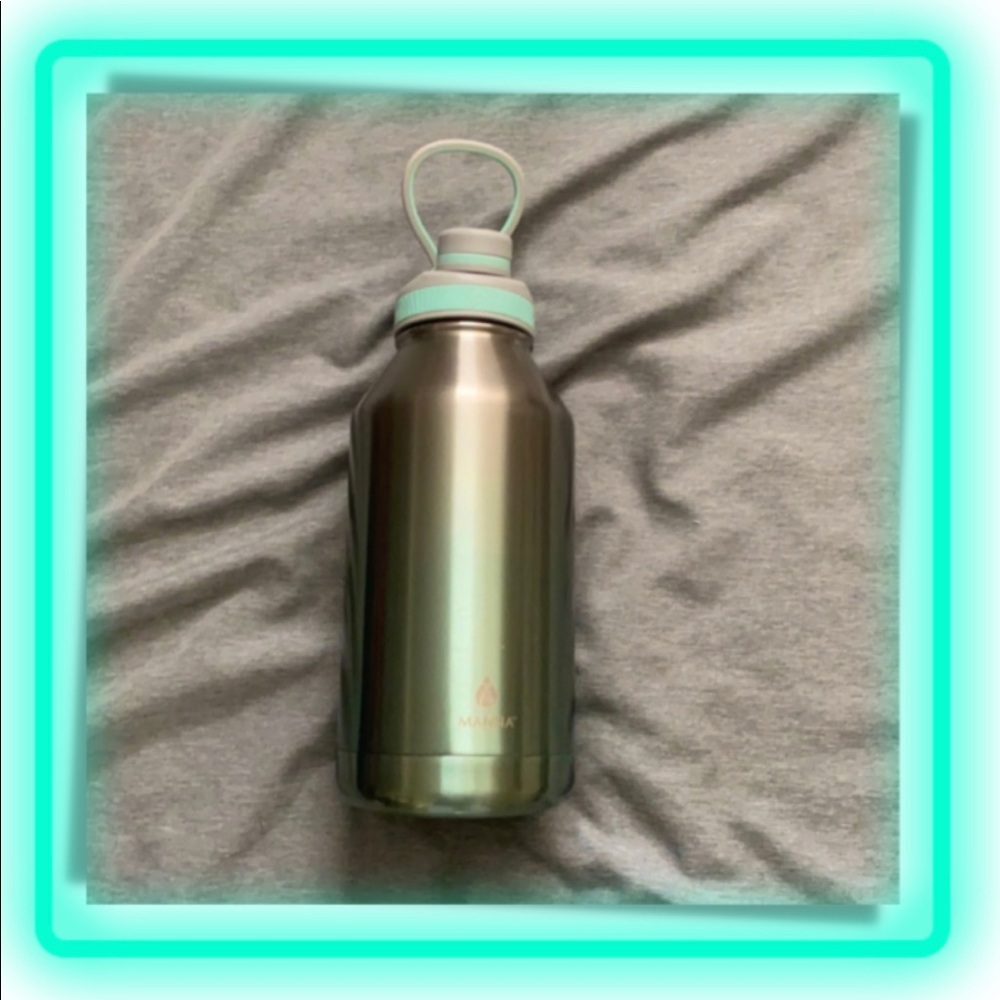 Manna Hydration Water Bottle